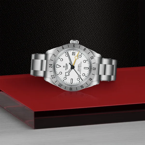 Black Bay Pro | 79470 | Steel | M79470-0004 | Tudor Official Retailer - Siam Swiss