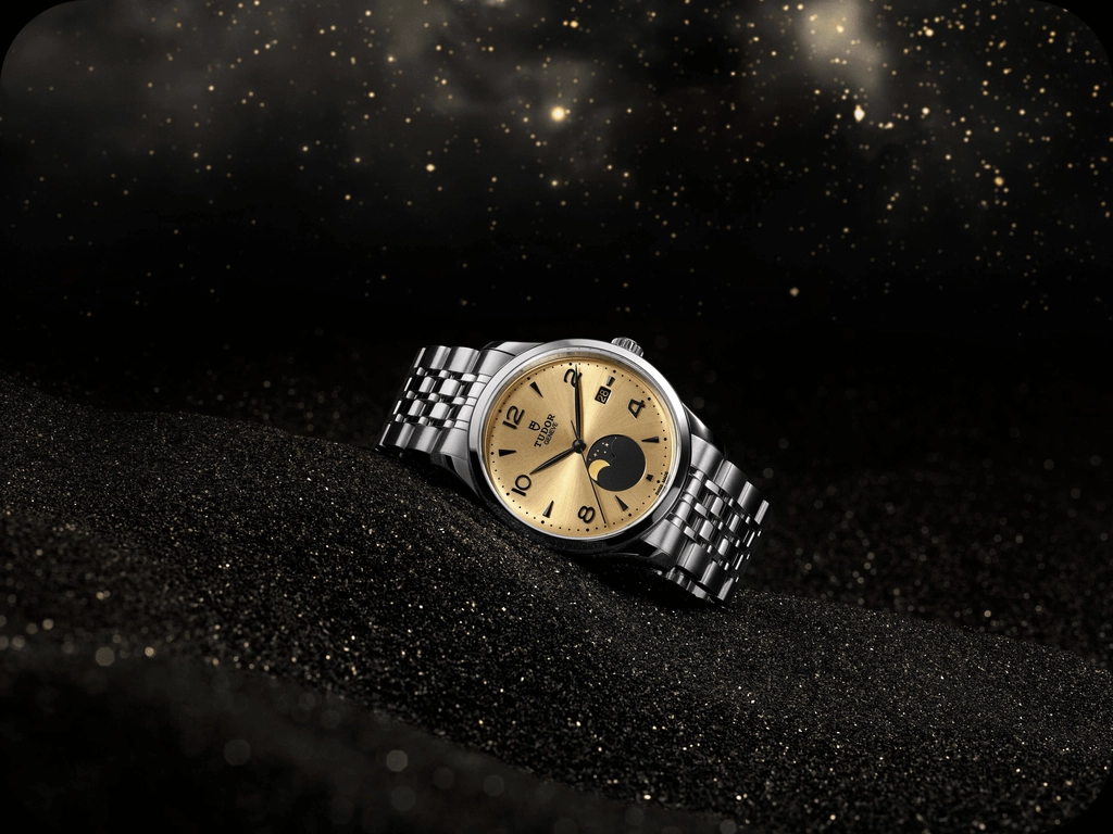 Discover the new TUDOR 1926 Luna at Siam Swiss