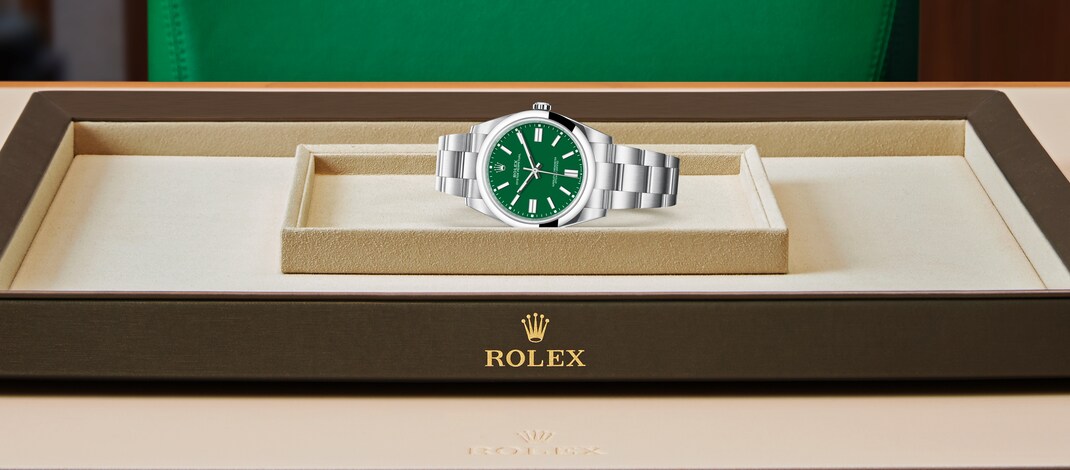 Rolex Oyster Perpetual | 124300 | Oyster Perpetual 41 | หน้าปัดสี | หน้าปัดสีเขียว | Oystersteel | สายนาฬิกา Oyster | m124300-0005 | ชาย Watch | Rolex Official Retailer - Siam Swiss