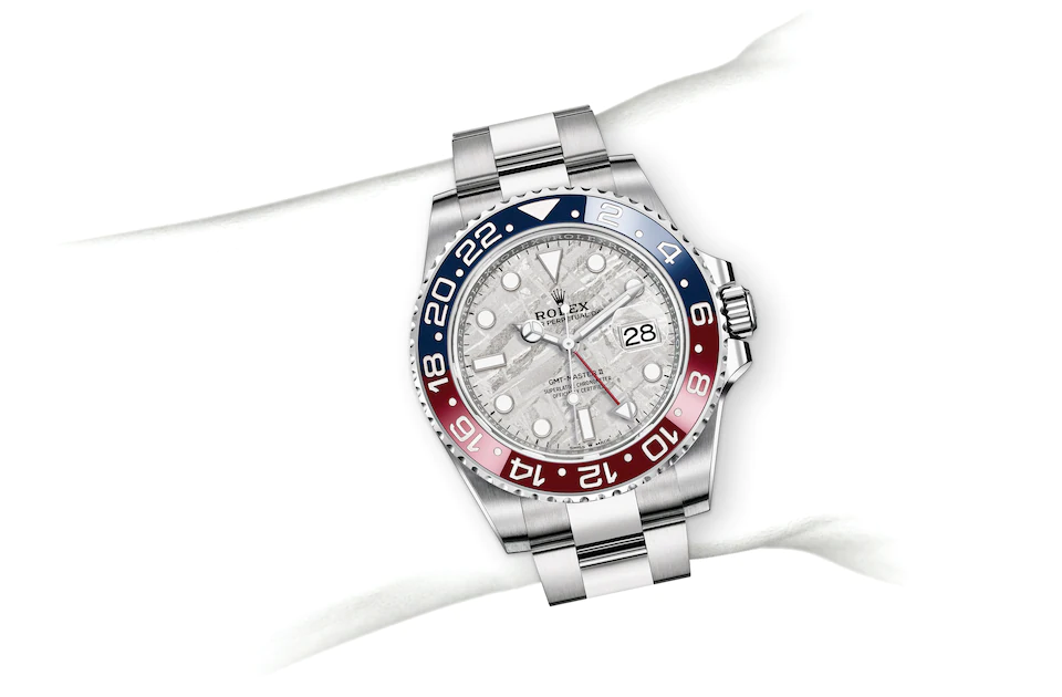 Rolex GMT-Master II | 126719BLRO | GMT-Master II | หน้าปัดสีอ่อน | หน้าปัดเมทิโอไรต์ | ขอบหน้าปัดแสดงเวลา 24 ชั่วโมงแบบหมุนได้ | ทองคำขาว 18 กะรัต | M126719BLRO-0002 | ชาย Watch | Rolex Official Retailer - Siam Swiss
