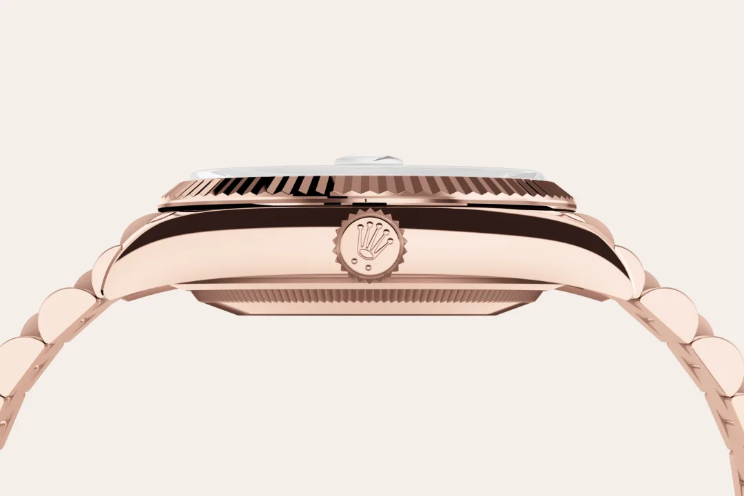 Rolex Day-Date in 18 ct Everose gold, M128235-0068 - Siam Swiss Rolex Day-Date in 18 ct Everose gold, M128235-0068 - Siam Swiss