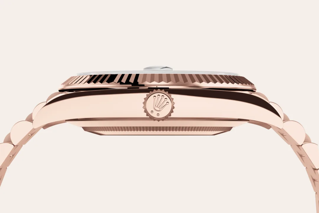Rolex Day-Date in 18 ct Everose gold, M228235-0025 - Siam Swiss Rolex Day-Date in 18 ct Everose gold, M228235-0025 - Siam Swiss
