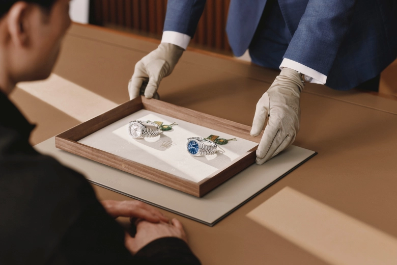 Send a message | Rolex Official Retailer - Siam Swiss Rolex Boutique