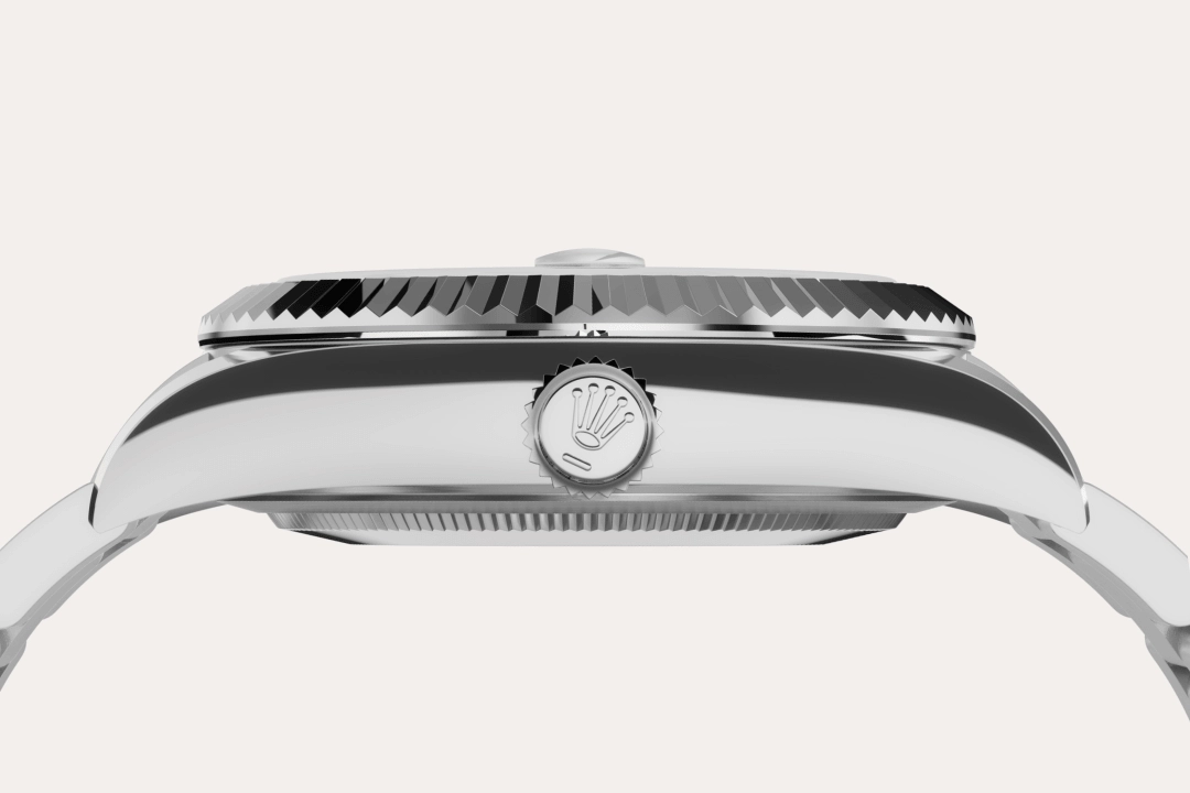 Rolex Sky-Dweller in White Rolesor - การผสมผสานระหว่าง Oystersteel และทองคำขาว, M336934-0001 - Siam Swiss