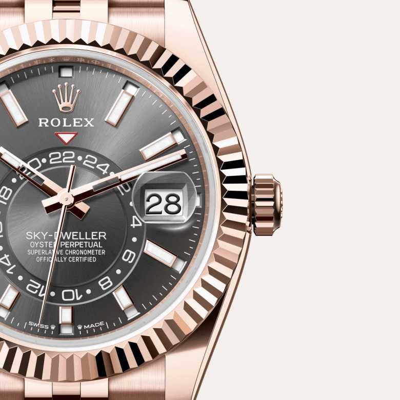 Rolex Sky-Dweller in 18 ct Everose gold, M336935-0008 - Siam Swiss